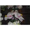 Image 2 : COLLECTION OF PORCELAIN FLORALS (6 PCS)