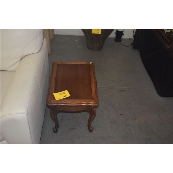 PAIR WOOD SIDE TABLES W/REMOVABLE/FLIP TOP (PAIR)