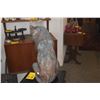 Image 4 : STYLIZED BRONZE CAT SCULPTURE, SEATED CAT W/HOLLOW EYES
