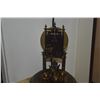 Image 4 : VINTAGE SCHATZ 400 DAY ANNIVERSARY CLOCK W/GLASS DOME