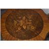 Image 3 : VINTAGE FRENCH PROVINCIAL ACCENT/SIDE TABLE W/INLAID FLORAL MARQUETRY TOP, SCALLOPED EDGE & CARVED C