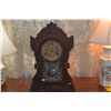 Image 2 : ANTIQUE WM. L. GILBERT CLOCK CO. "CALLA" MANTEL CLOCK