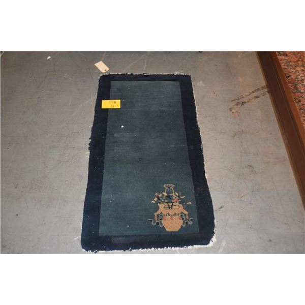 VINTAGE CHINESE ART DECO/PEKING STYLE WOOL RUG (24" X 45")