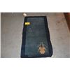 Image 2 : VINTAGE CHINESE ART DECO/PEKING STYLE WOOL RUG (24" X 45")