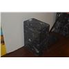 Image 2 : MARBLE BOOKENDS & PEN HOLDER (3 PCS)