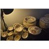 Image 2 : ROYAL DOULTON CHINA, WILDFLOWER PATTERN (106 PCS)