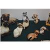 Image 6 : COLLECTION OF SIAMESE CAT FIGURINES (ROYAL DOULTON, BESWICK, GOEBEL, LIMOGES, ETC. (19 PCS)
