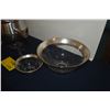 Image 2 : MIXED LOT: DOROTHY THORPE GLASS BOWLS, FONDUE POT, PITCHER & TOWEL (5 PCS)