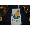 Image 6 : MIXED LOT: DOROTHY THORPE GLASS BOWLS, FONDUE POT, PITCHER & TOWEL (5 PCS)