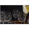 Image 2 : COLLECTION OF RIEDEL SOMMELIERS BURGUNDY GRAND CRU GLASSES & LARGE BALLOON RED WINE GLASSES W/TRAY (