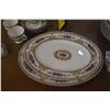 Image 6 : WEDGWOOD FINE BONE CHINA, COLUMBIA W595 PATTERN (COLUMBIA WHITE/CENTER MEDALLION, GREEN TRIM) (91 PC