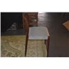 Image 13 : MID CENTURY MODERN WOOD TABLE W/1 LEAF, 6 CHAIRS & GLASS TOP