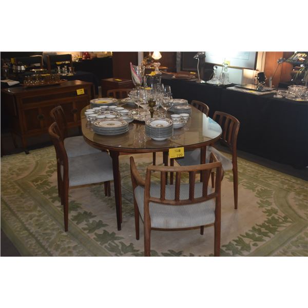 MID CENTURY MODERN WOOD TABLE W/1 LEAF, 6 CHAIRS & GLASS TOP