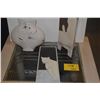 Image 1 : CERAMIC CAT SCULPTURES & WALL HANGING (3 PCS)