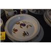 Image 6 : ROYAL WORCESTER "EVESHAM GOLD" CASSEROLE DISHES, SERVING PLATTERS, BOWLS, CREAMERS, SALT & PEPPER SH