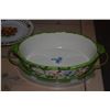 Image 2 : TEMP-TATIONS CASSEROLE DISHES W/WIRE RACK HOLDERS, SERVING SPOON, DRAGONFLY & FLORAL MOTIF (3 PCS)