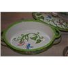Image 6 : TEMP-TATIONS CASSEROLE DISHES W/WIRE RACK HOLDERS, SERVING SPOON, DRAGONFLY & FLORAL MOTIF (3 PCS)