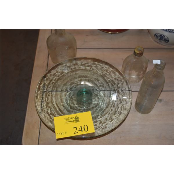MIXED LOT: CAKE PLATE & VINTAGE BOTTLES (4 PCS)