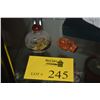 Image 1 : CHINESE REVERSE PAINTED SNUFF BOTTLE & SIGNED BOX WOOD TOGGLE (2 PCS)
