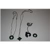 Image 2 : COLLECTION OF GREEN NEPHRITE JADE PENDANTS ON CORDS (4 PCS)