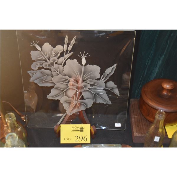 ETCHED GLASS PLATE, HIBISCUS FLOWER (DOES NOT INCLUDE STAND)