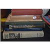 Image 2 : HAWAIIAN BOOKS (7 PCS)