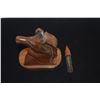 Image 4 : VINTAGE MID CENTURY HAWAIIAN CARVED WOOD UNICORN PERFUME BOTTLE
