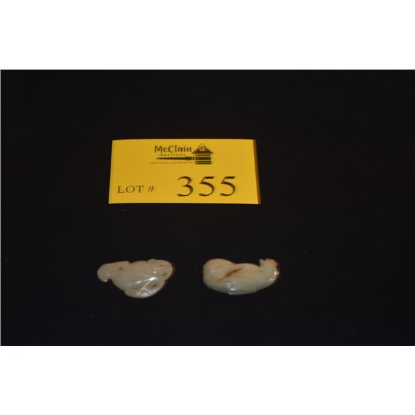 NEPHRITE JADE FISH & ROOSTER (1 7/8") (2 PCS) (DOES NOT INCLUDE STAND)