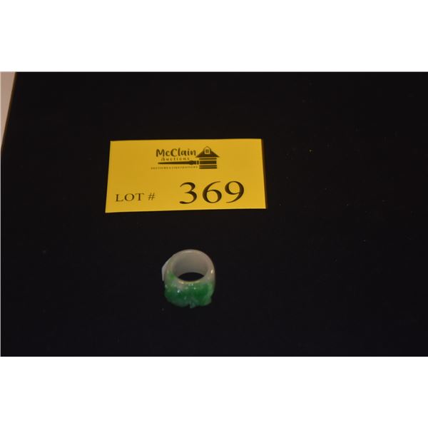 CHINESE GREEN JADEITE THUMB RING, LONG LIFE PEACH MOTIF