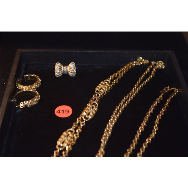 GOLD TONE FASHION JEWELRY: NECKLACES, RING, EARRINGS & PENDANTS (9 PCS)
