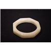 Image 2 : WHITE OCTAGONAL HARD STONE BRACELET