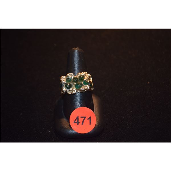 14K EMERALD CABOCHON PIERCED NUGGET STYLE RING (18.7 GTW)