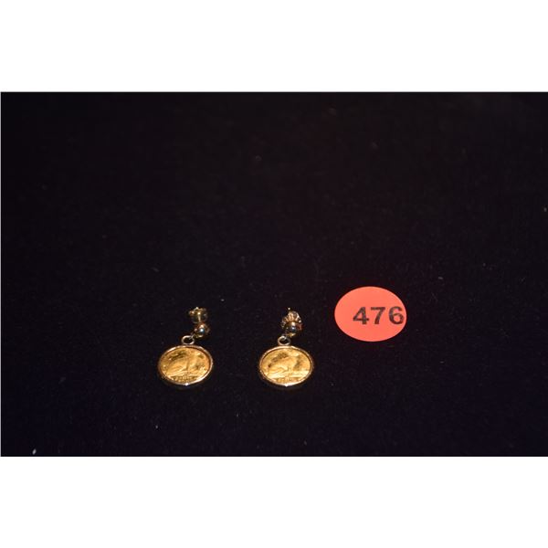 18K EARRINGS W/1992 ISLE OF MAN ELIZABETH II GOLD CAT COIN (1/25 TROY OZ SIZE) (CAT ON 1 SIDE & THE 
