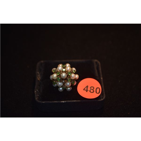 14K SEED PEARL & MELEE EMERALD PRINCESS-STYLE RING (5.9 GTW)
