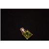 Image 2 : 14K PERIDOT-COLORED GLASS STONE PENDANT (4 GTW)