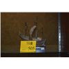 Image 1 : SILVER JUNK ON STAND