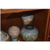 Image 2 : COLLECTION OF CERAMIC BOWLS, VASES & CANDLE HOLDER (7 PCS)