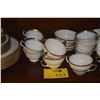 Image 1 : AYNSLEY FINE ENGLISH BONE CHINA, "ELIZABETH" PATTERN (47 PCS)