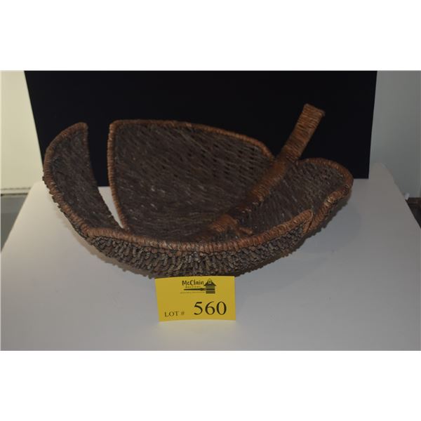 WOVEN TROPICAL LEAF BASKET