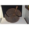 Image 2 : WOVEN TROPICAL LEAF BASKET