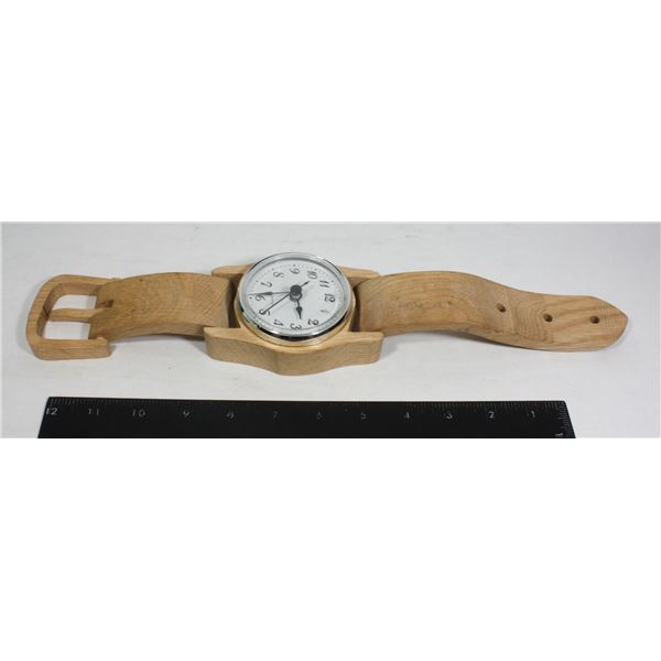 WOOD WALL HANGING WATCH CLOCK