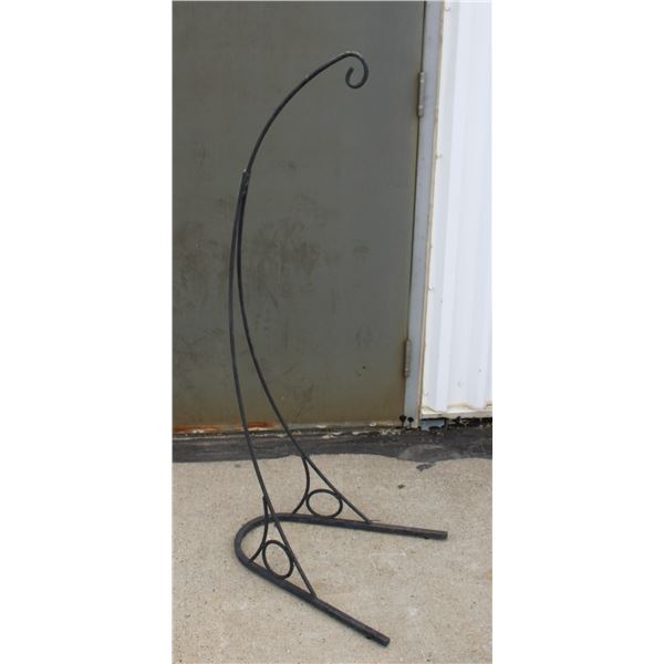 LAWN/ GARDEN ACCESSORIES