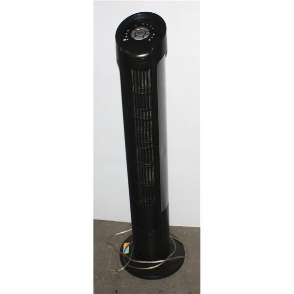SEVILLE CLASSICS TALL TOWER FAN