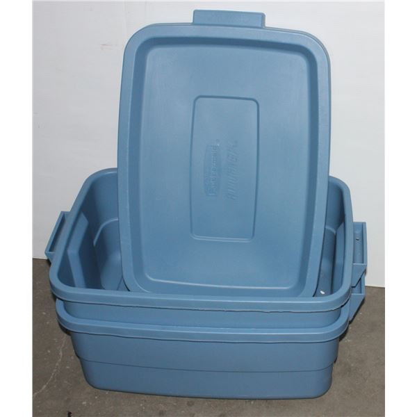 LOT OF 2 SMALLER TOTES APPROXIMATELY 13"X 20" WITH