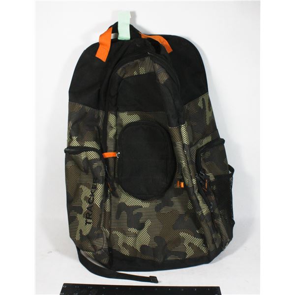 TRACKER BACKPACK PERFECT FOR HIKING