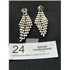 Image 3 : Vintage 2.5" Longe Dangle Chandelier Rhinestone Statement Earrings