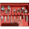 Image 3 : 1881 Rogers Oneida Silverplate Flatware Set With Case, Service For 8
