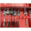 Image 4 : 1881 Rogers Oneida Silverplate Flatware Set With Case, Service For 8