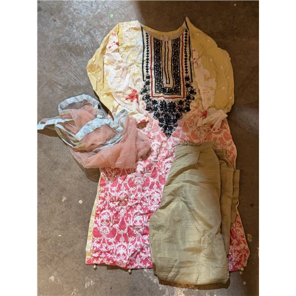 Three-Piece Pakistani-Style Suit With Printed Kameez, Salwar, and Dupatta