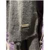 Image 7 : SEZ Men's Utility Jacket and Calvin Klein Gray Knit Scarf